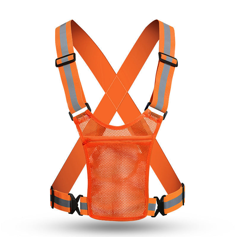 🦺✨ High-Visibility Reflective Vest – Practical Pocket, Comfortable Fit, and Total Safety for Day and Night Running 🌙🏃♂️