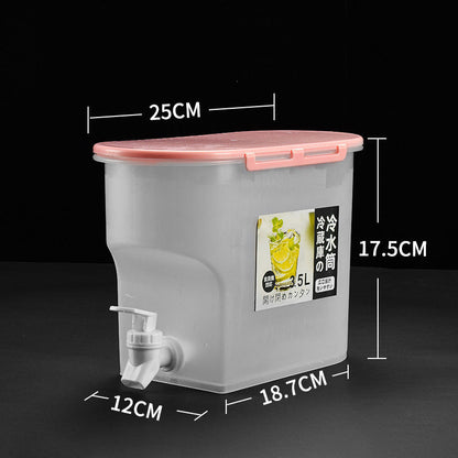 🧊 50% OFF NOW! ⏰ Large Capacity Fridge Cold Water Kettle – Perfect for iced tea, juice or infused water – fits fridge door, easy pour spout 🧃